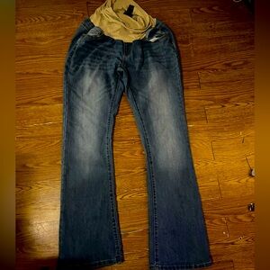 Women’s Maternity Jeans